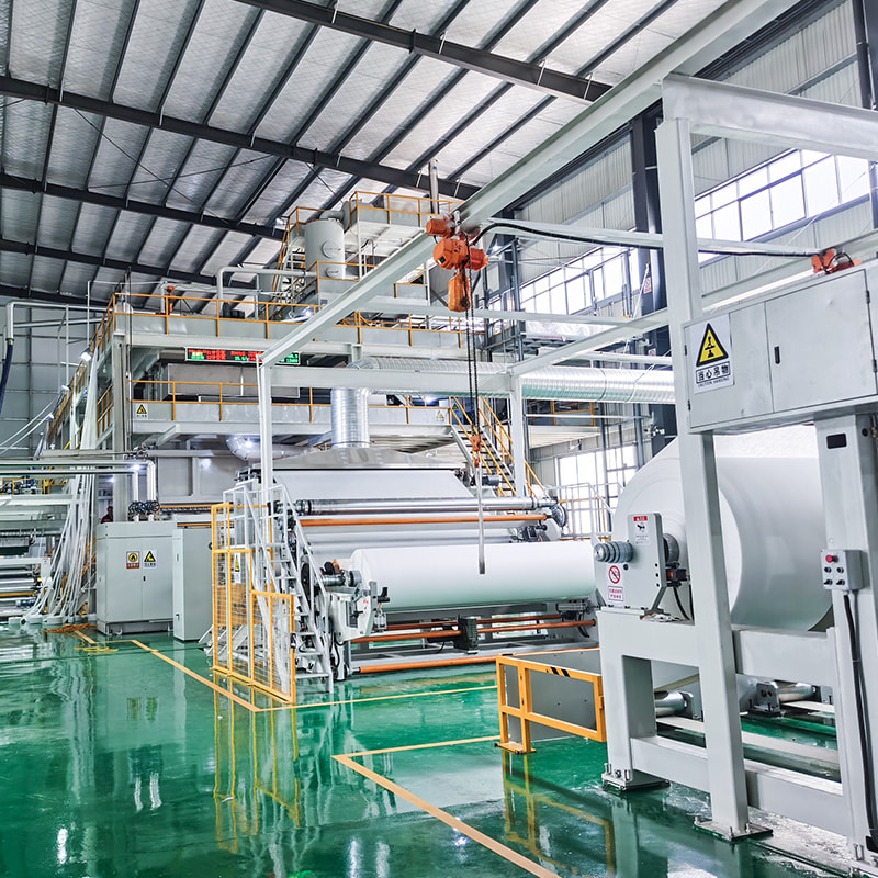 آلة صنع الأقمشة غير المنسوجة SMMSS آلة صنع الأقمشة غير المنسوجة SMMSS